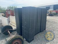 530x black plastic boxes