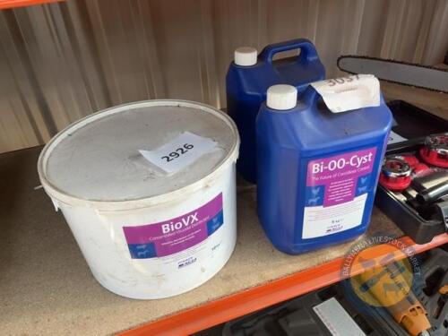 130VX disinfectant & 2x jars of Bioo-cyst