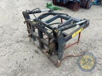 Dung fork on euro brackets - 4