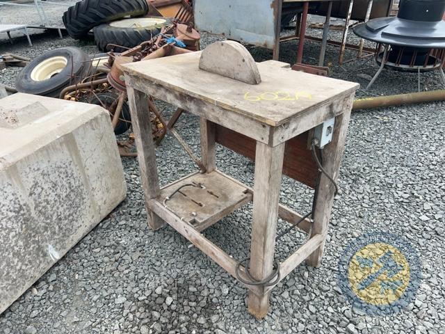Wooden saw bench needs new motor