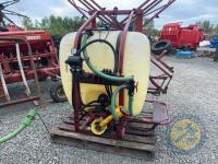 Hardi 600L sprayer 12m booms with self fill hose with shaft - 4