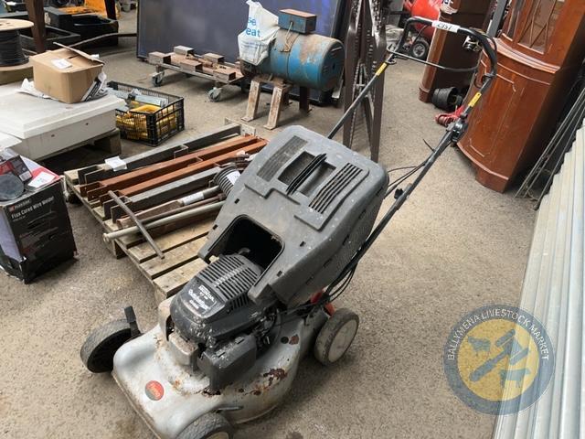 Lawnmower & grassbox