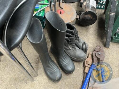 Size 8 wellies & work boots