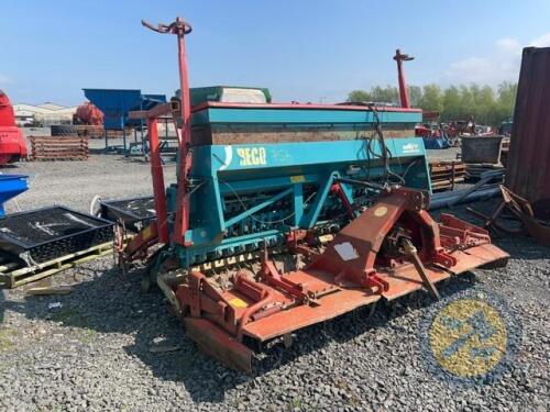 Kuhn sulky one pass with shaft