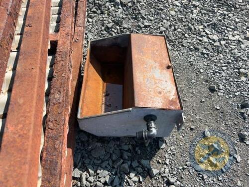 Small water trough