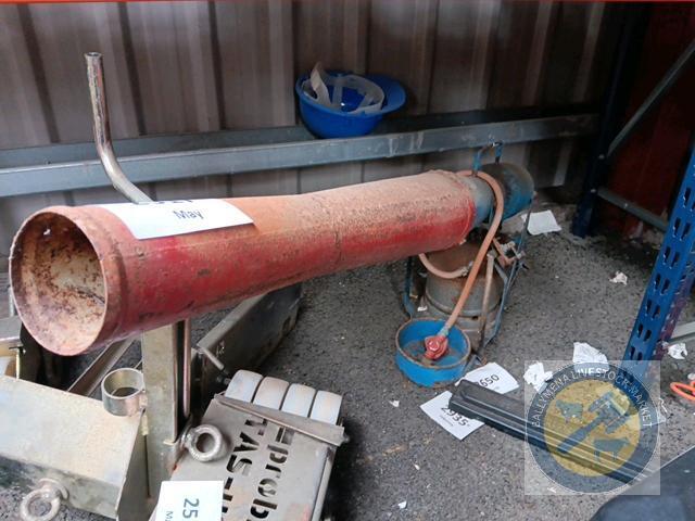 Gas bird scarer