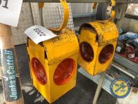 2x yellow railway lamps - 2