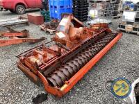 Kuhn 3002 3m power ahrrow with shaft, levelling bar & toothed packer roller, Genuine machine, tines 80%, nice running Harrow, only done 15 acres per year for last 12 years - 3