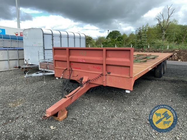 Marshall 25ft long bale rack, new LED lights, new brakes