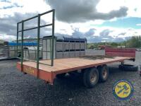 Marshall 25ft long bale rack, new LED lights, new brakes - 5