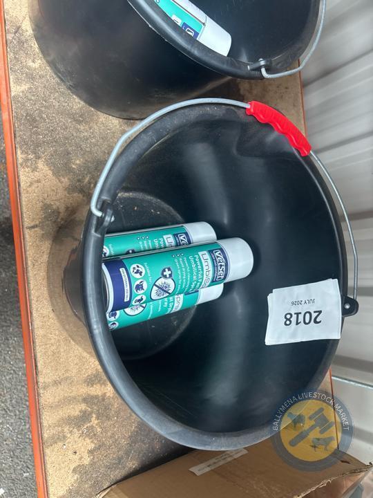 Bucket & 3 tins of umbi spray
