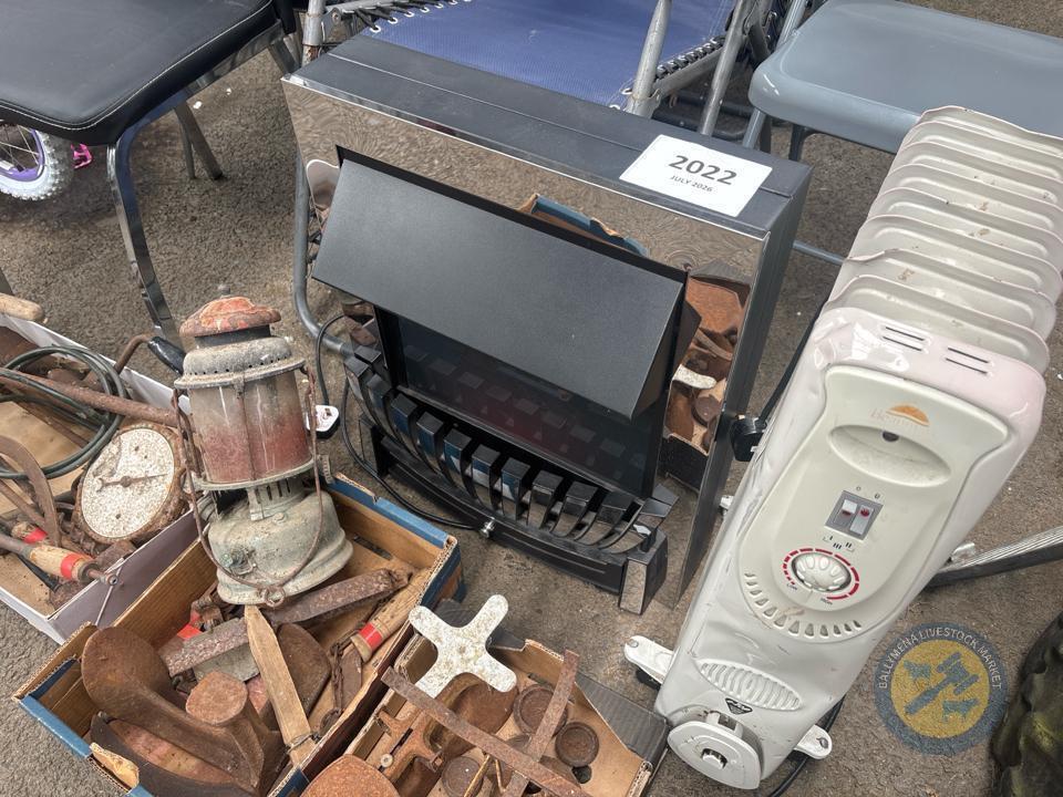 2x electric heaters