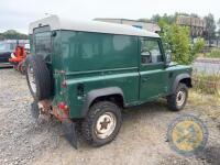 Land Rover Defender - 8