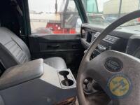 Land Rover Defender - 9