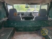 Land Rover Defender - 10