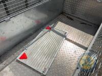8x4' Trailer with mesh sides & galvanised chassis (key in office) - 8