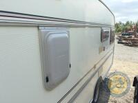 Caravan - 5