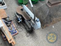 Fox scroll saw