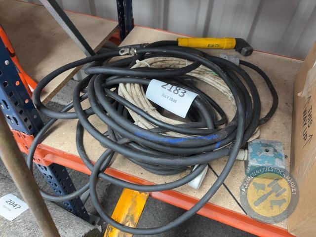 Set of welding leads