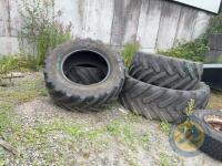 2x 650/65 R42 & 2x 540/65 R30 michelin tyres - 2