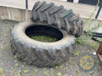 2x 480/70 BKT tyres