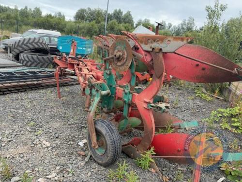 Kverneland 4 furrow Reversible Plough