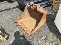 3ft Bucket