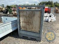 1000 Litre Stainless Steel Tank with forklift attachment - 3