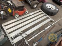2x ifor Williamd dividor gates approx 5.5ft - 2