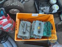 Box lot electrical fencer - 2
