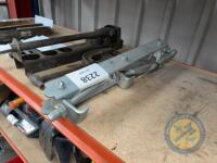 Galvanised gate hanger - 2