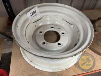 Ford tractor front rim - 2