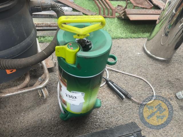 Ron seal hand sprayer