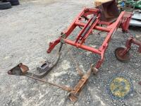 Massey Ferguson 80 Loader with bracket - 5