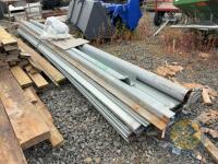 18ft x 17ft insulated roller door comes with runners & motor