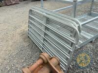 7x galvanised hurdles hurdles duty for calves or sheep 6ft 2 - 3