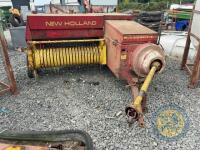 New Holland 370 Square Baler, 1500 bales done last week - 2