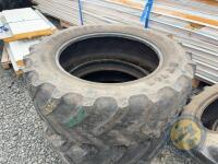 2x 480/70 R38 Tyres - 2
