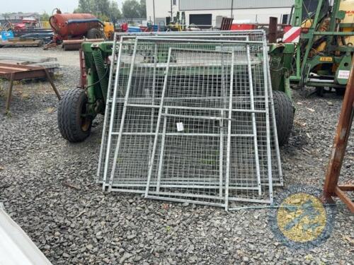 6ft long x 6ft wide Dog Pen