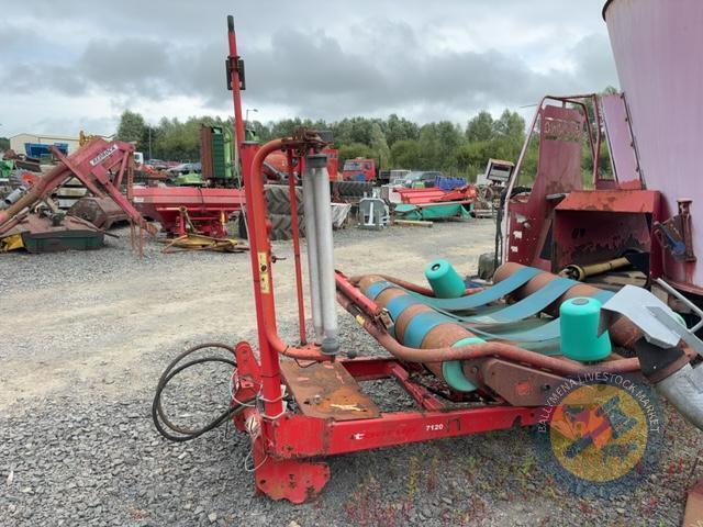Taarup 7120 Bale Wrapper