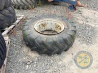 Ford front rim & tyre - 3