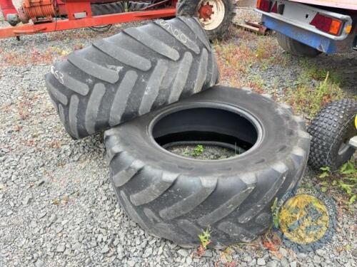 2x 540/65 R 8 Michelin tyres