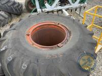 2x 66/45/25 Tyres & rims - 3