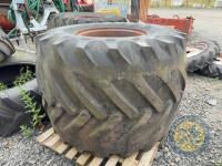 2x 66/45/25 Tyres & rims - 4
