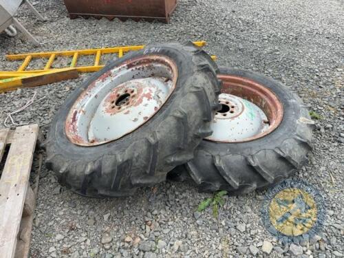 2x 11.2 R28 Ferguson Rims & tyres