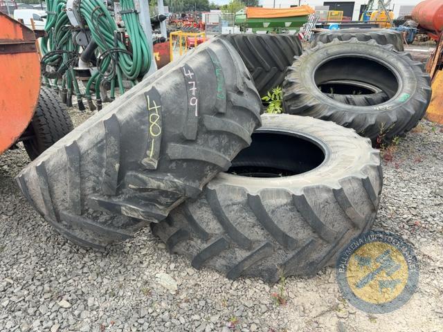 2x 260/65 R38 Mitas tyres