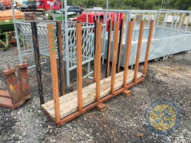 Stick holder for chainsaw