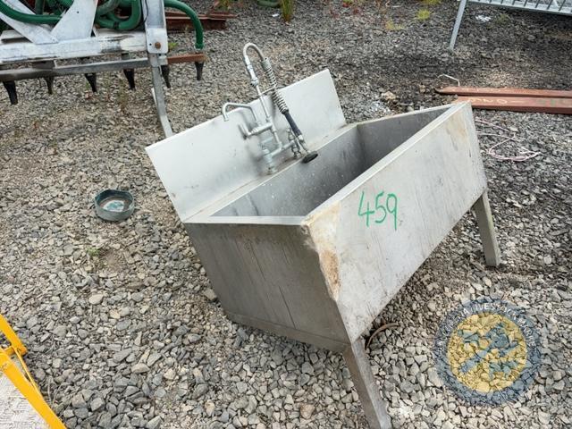 Stainless Steel sink