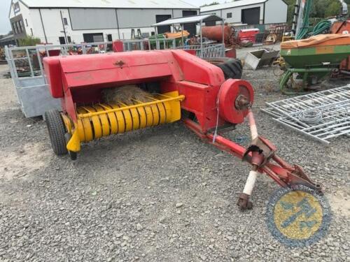 New Holland 68 Hayliner
