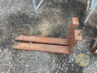 Pair of heavy duty pallet toes - 2